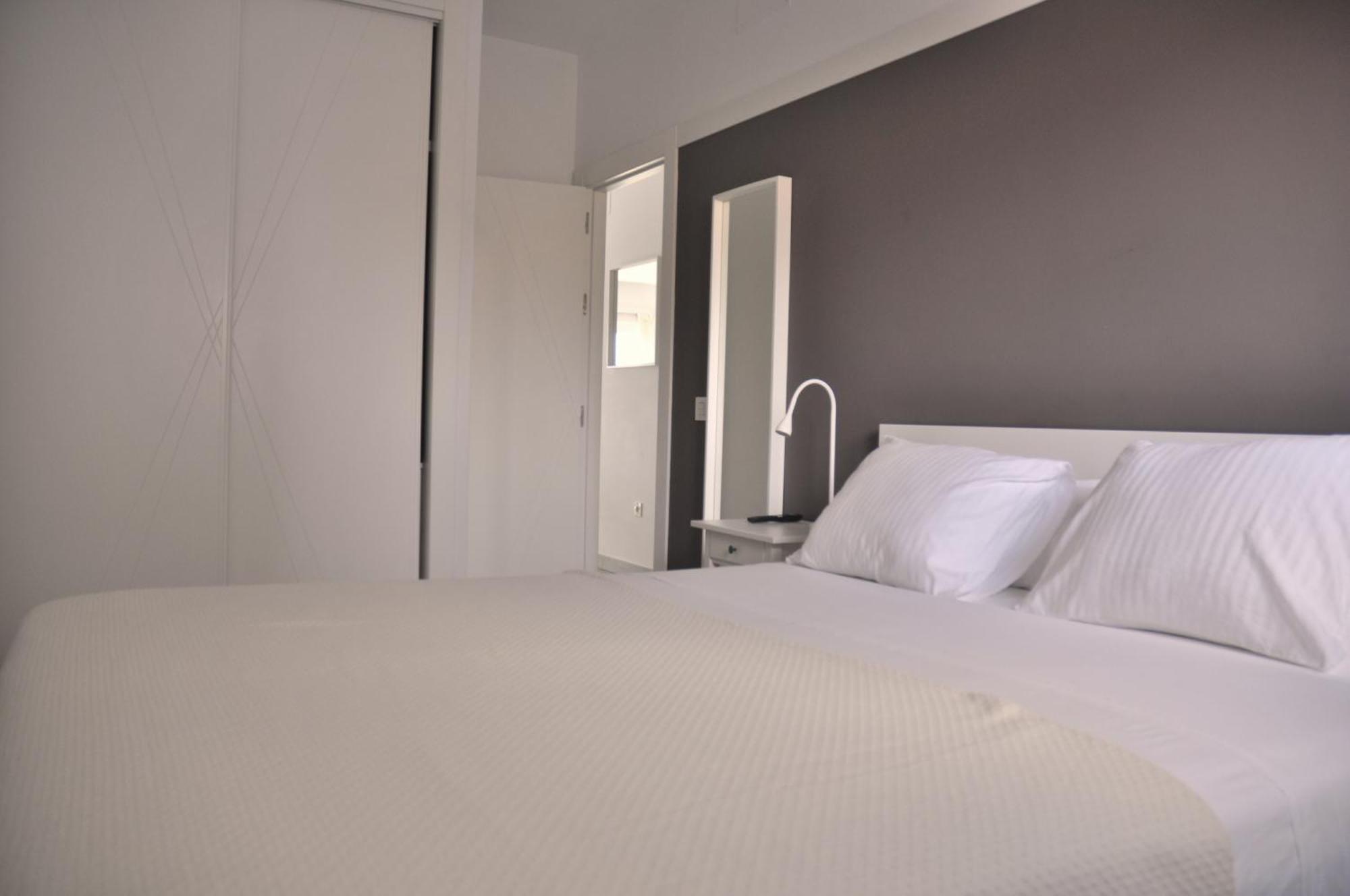 Valinor Apartments Boliches Фуэнхирола Экстерьер фото